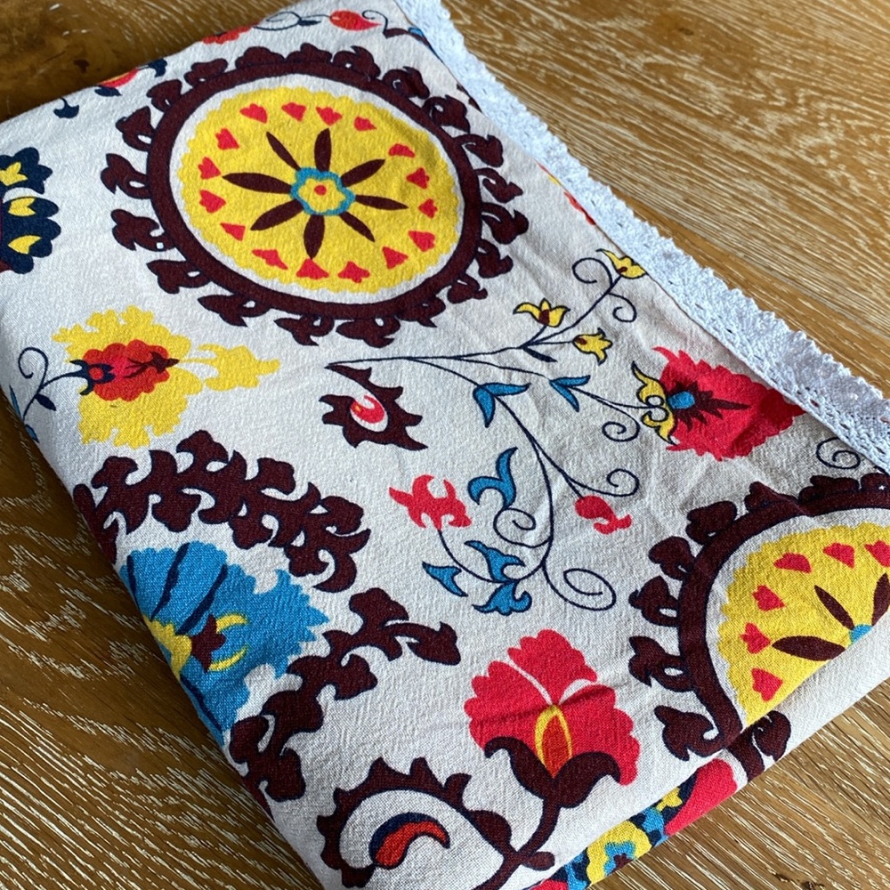 Boho Floral Patterned Tablecloth